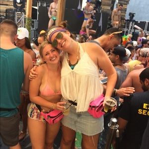 Levi’s Lightwash Distressed Denim Miniskirt